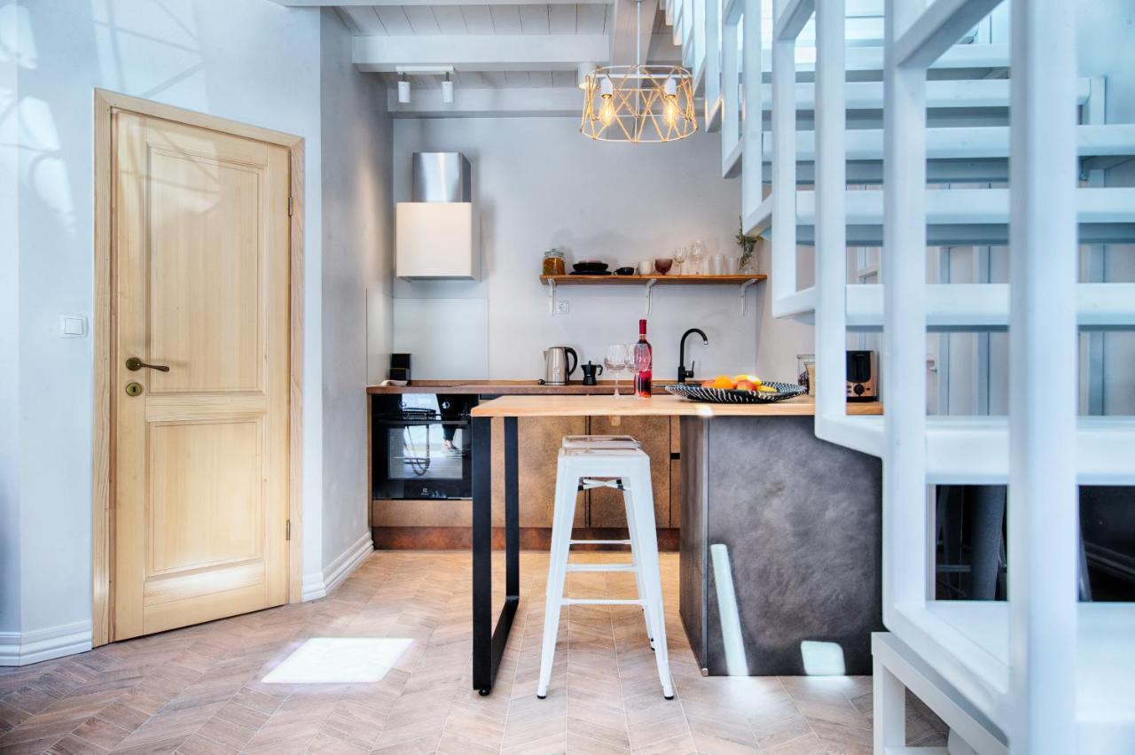 Studio Apartment Vicencina Vis Exteriör bild